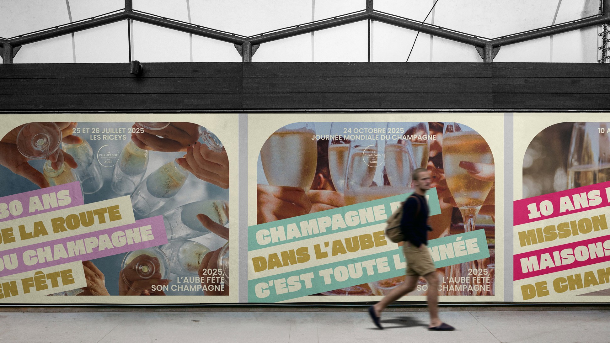 Affiches publicitaires de la campagne dans le métro.