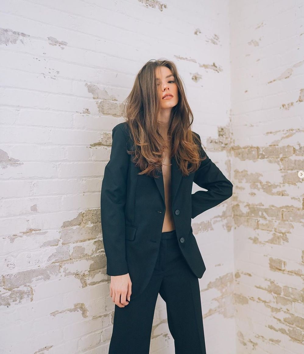 Studio fashion photo