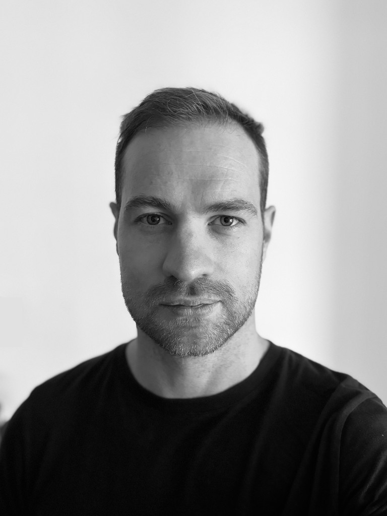 Goran Babarogic Product UX Designer