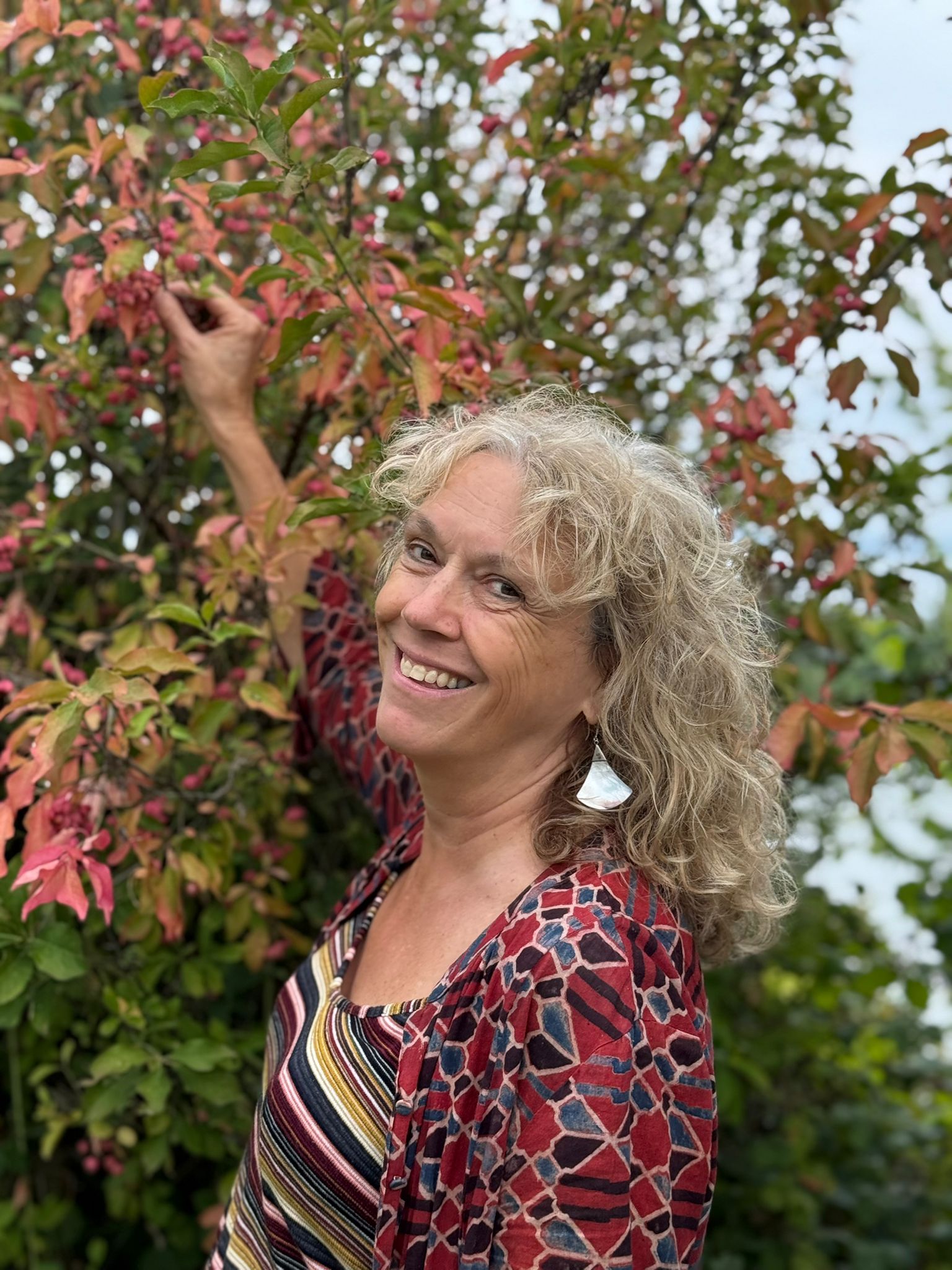 Portrait de Jeanne Marie Huot, fondatrice du Jardin de l’être.