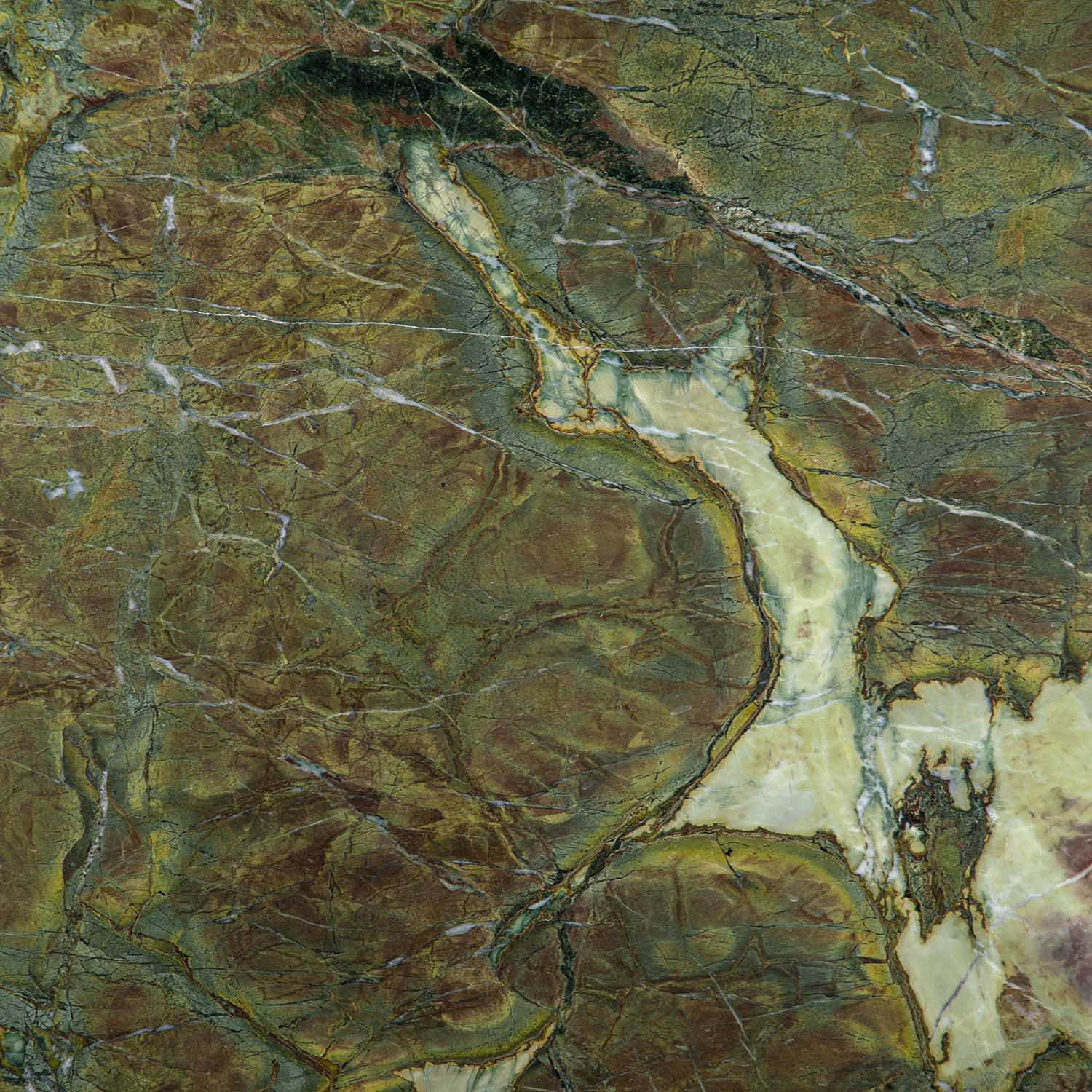 Detailansicht mit grünen und goldenen Strukturen