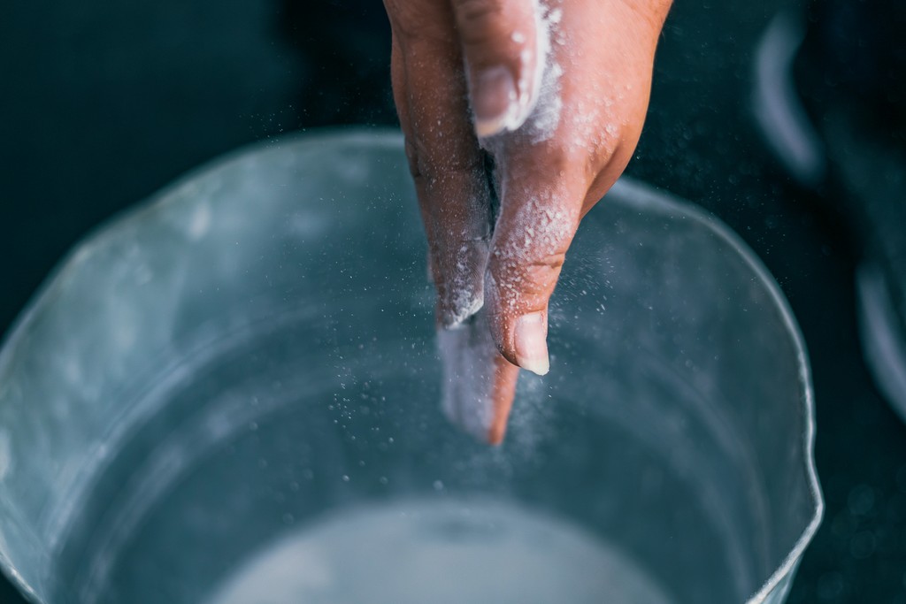 a black female model