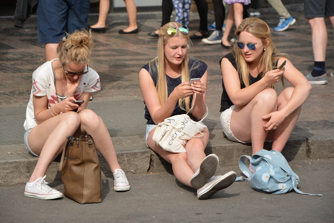 Step 2: Navigating Compatibility on Dating Apps and Platforms