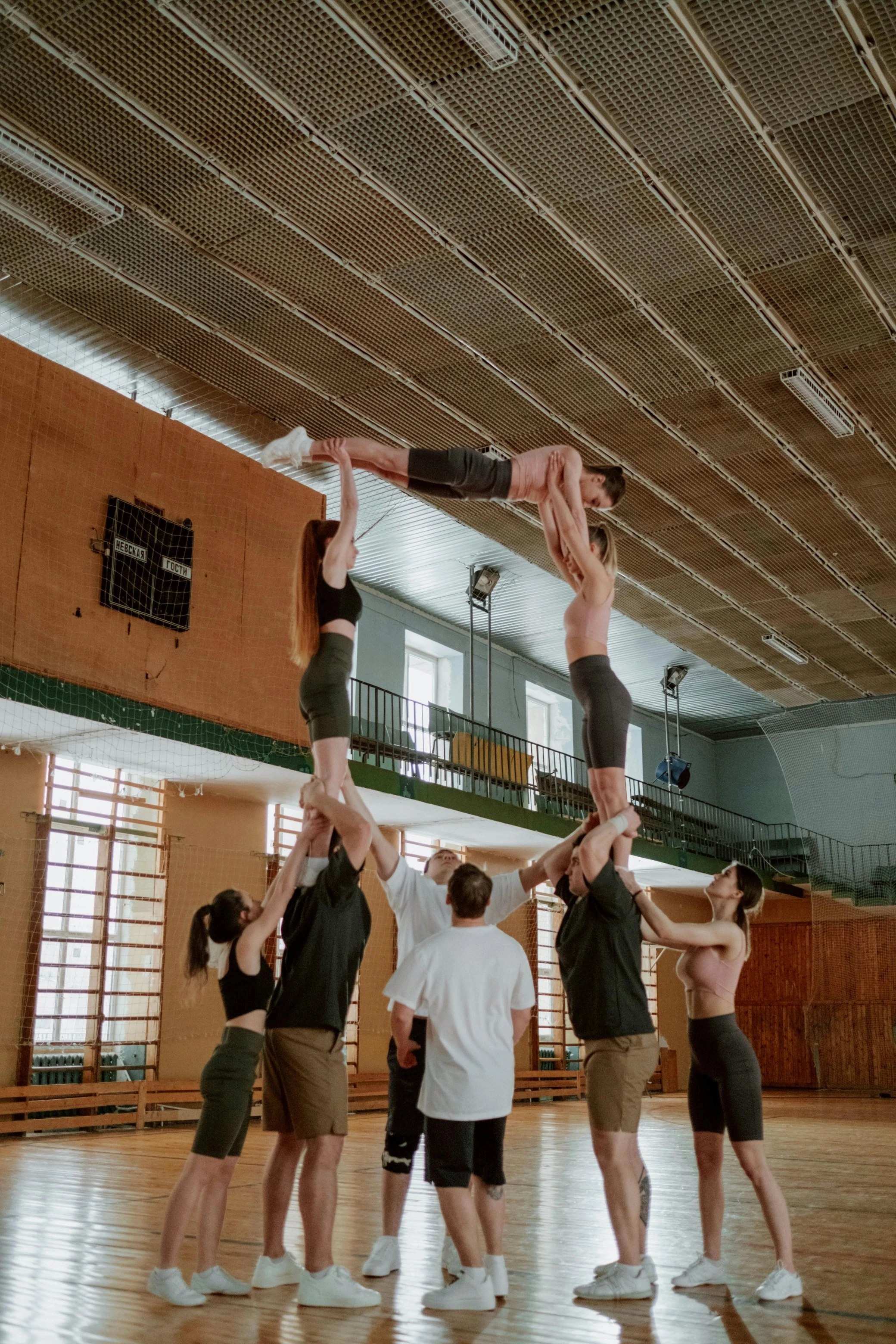 Concetrated triathlete grayscale