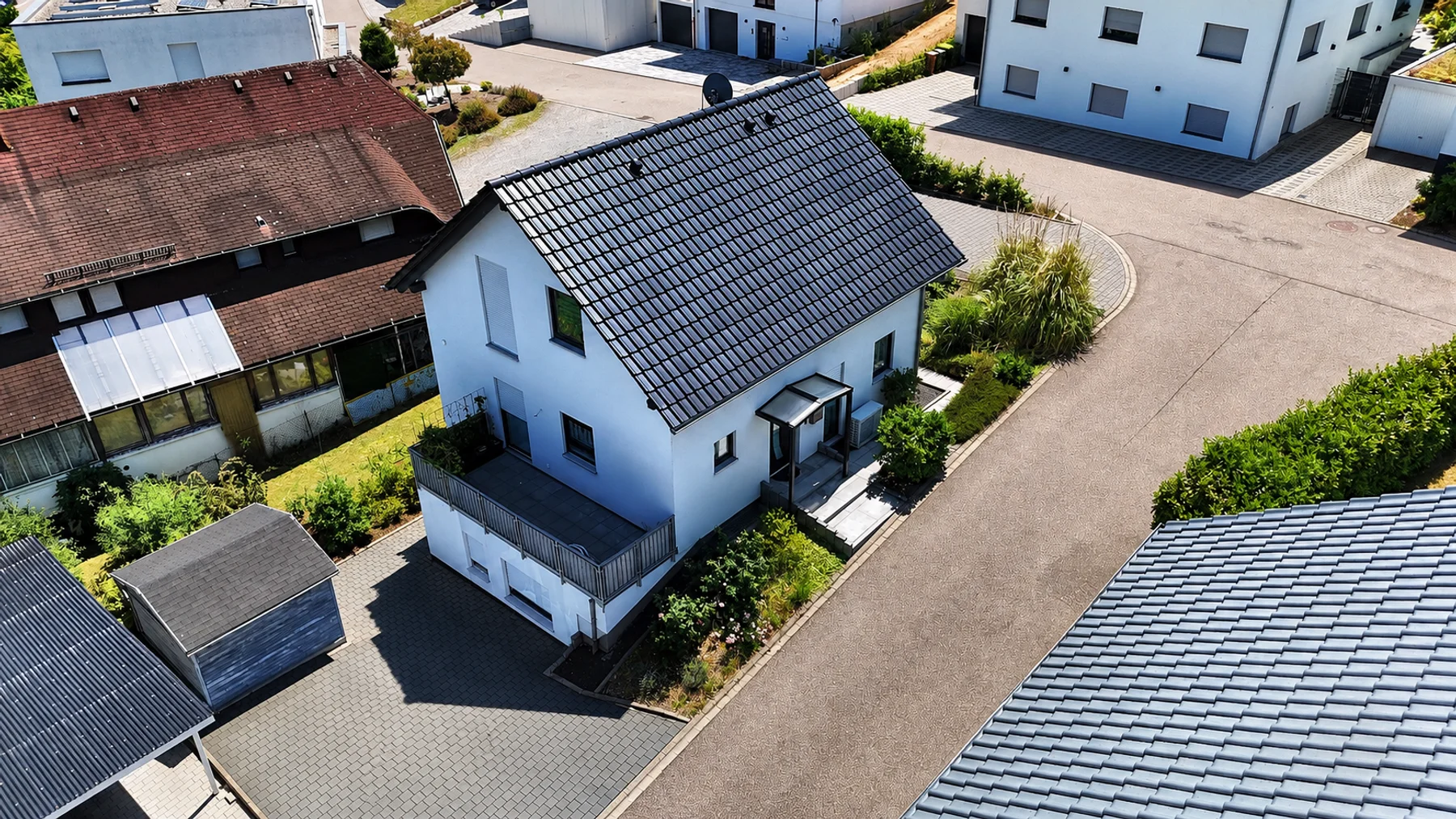 Freistehendes 2-Familien-Haus