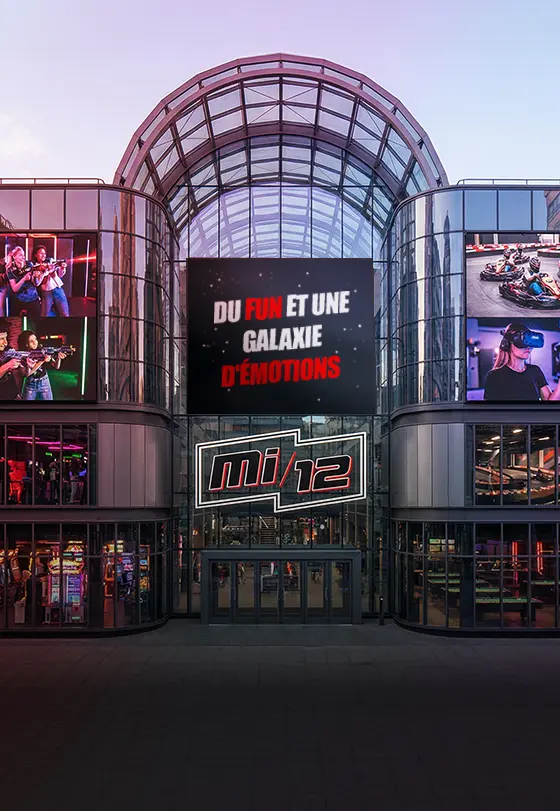 Bâtiment centre mi12 de jeux de loisirs
