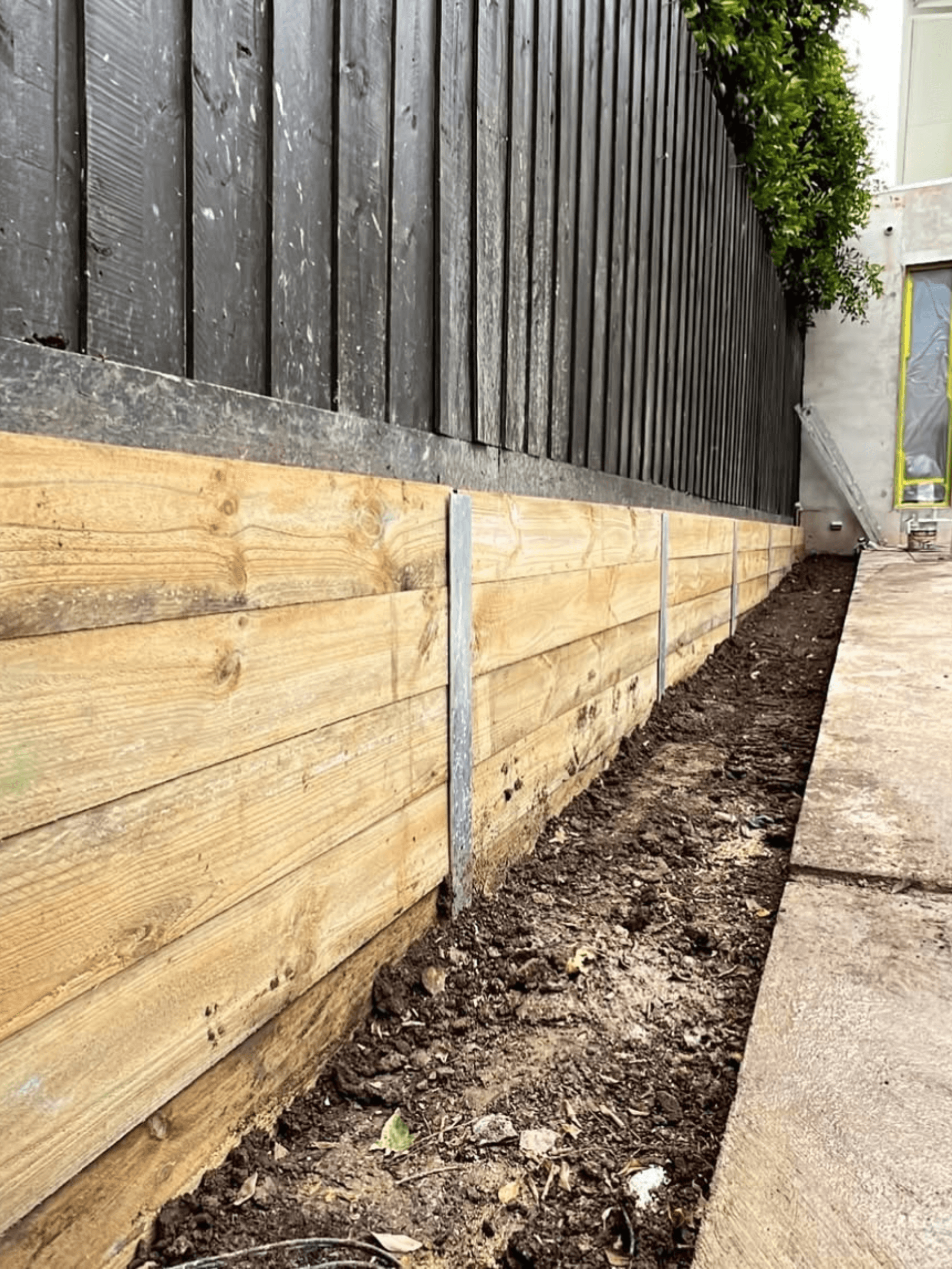 Retaining wall built by Cain Excavation