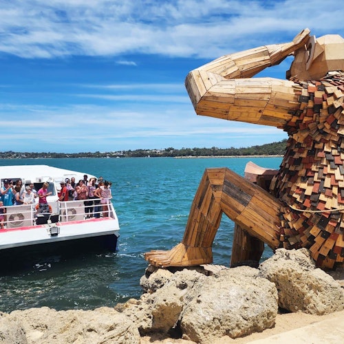 Mandurah: Giant & Dolphin Guided Sightseeing Cruise tickets