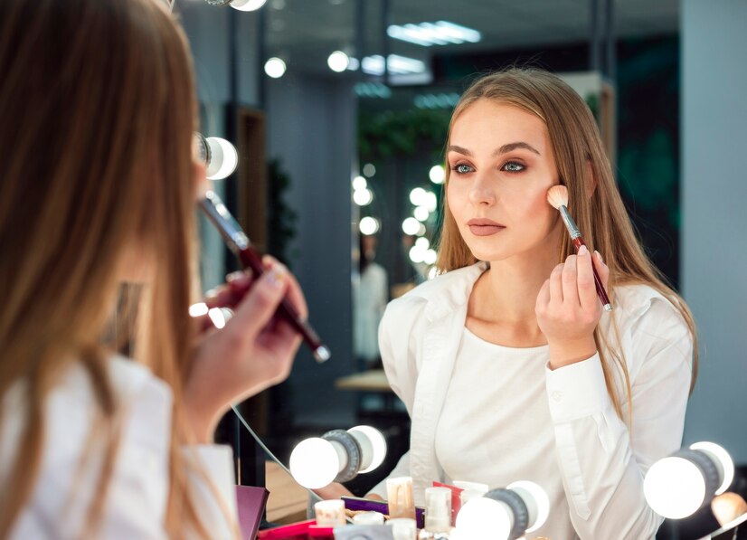 Secrets for a Long-Lasting Makeup Look Throughout the Day