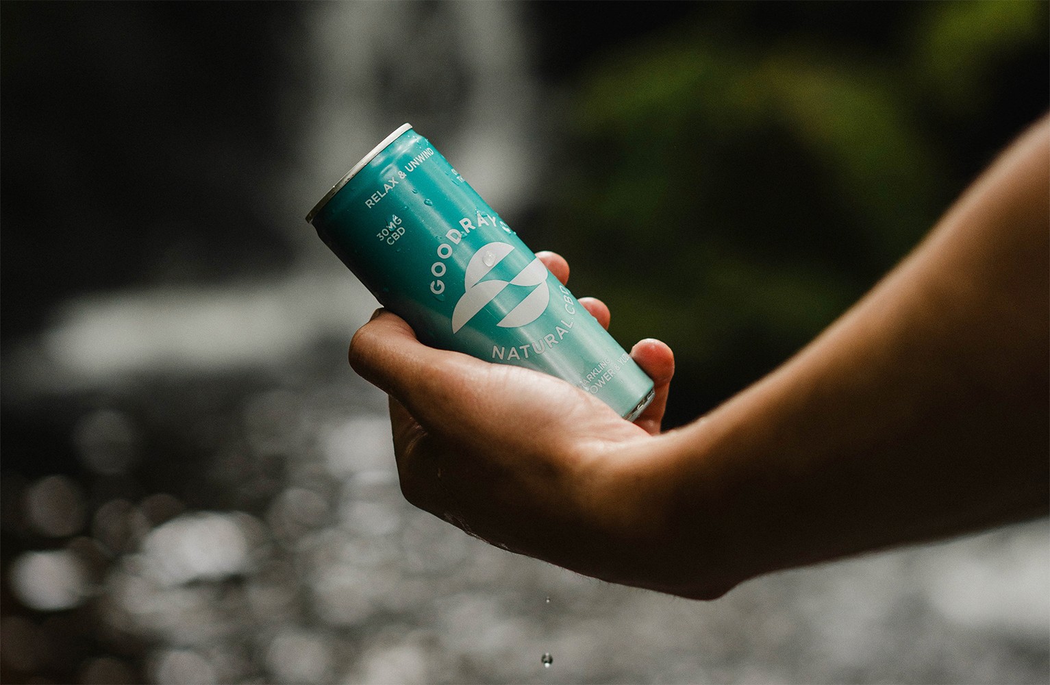 Batch.Works logo over a photo of a box of 3D printed objects