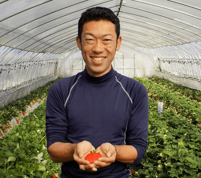 Profile image of Soichi, the owner of Yoshimura Strawberry Park