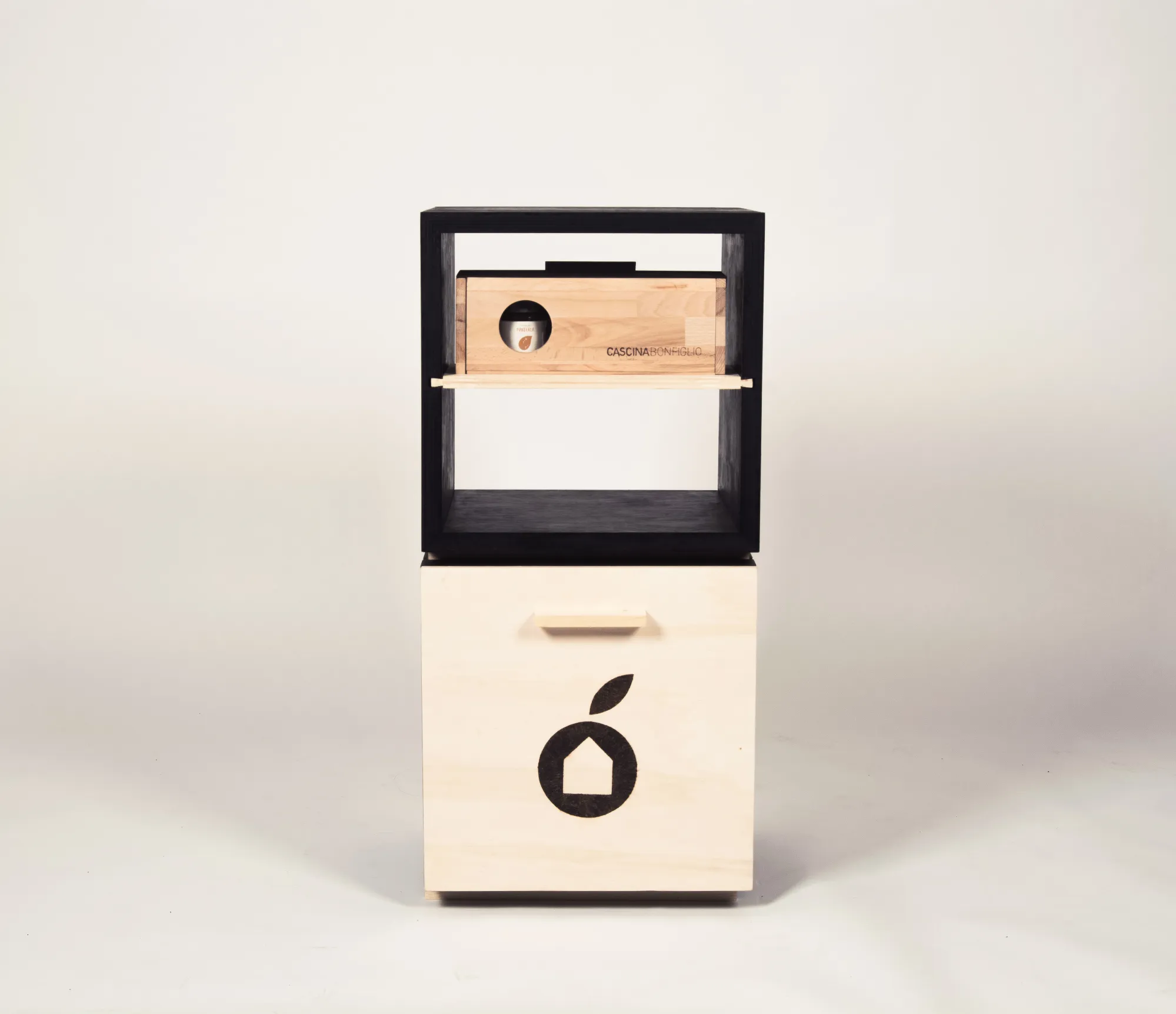 Incontro stand and packaging designed for Cascina Bonfiglio