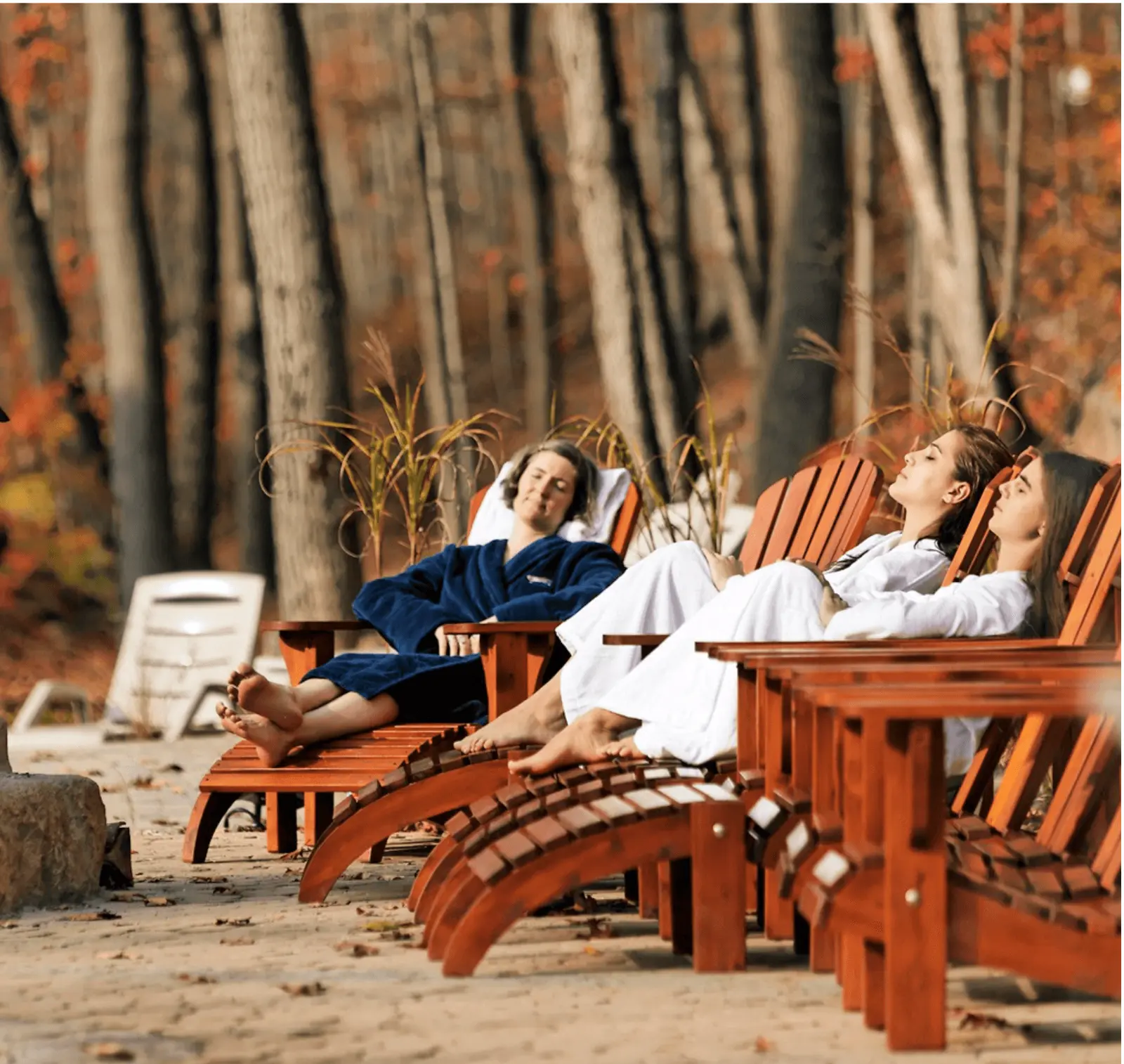 clear drinking glass with orange liquid