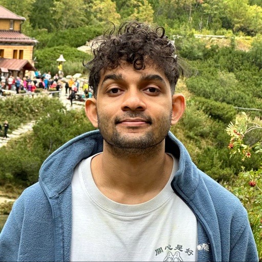 Abrar Rauf headshot