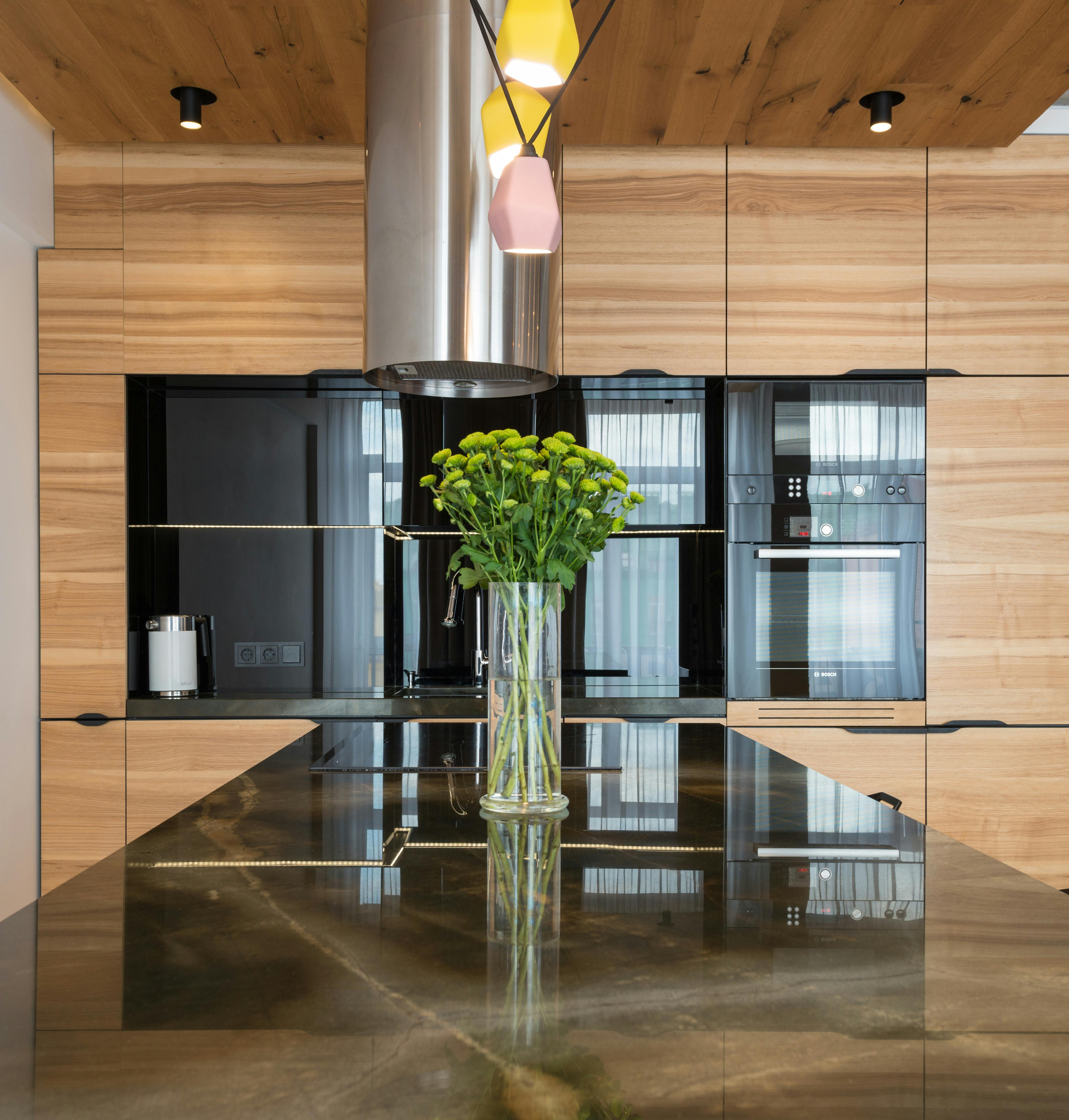Expert conseil plaque de cuisson invisible