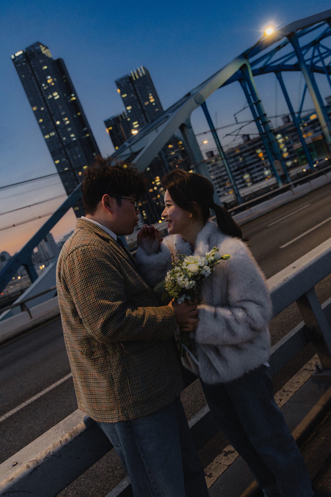 [필름커넥트] 서울 동작대교 야간 웨딩스냅 후기 | 작가추천 마지아필름