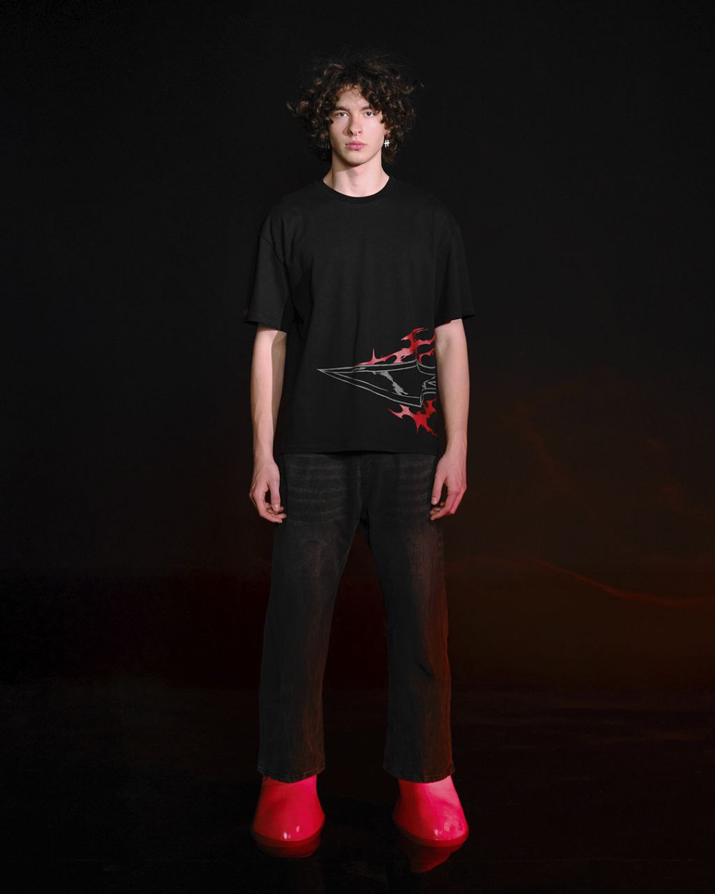 Venomous Blade / Solo Leveling Oversized Tee