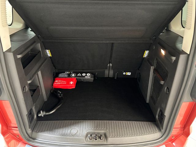 FORD Tourneo Courier 2018 RED Gebrauchtwagen - Galeriebild 21