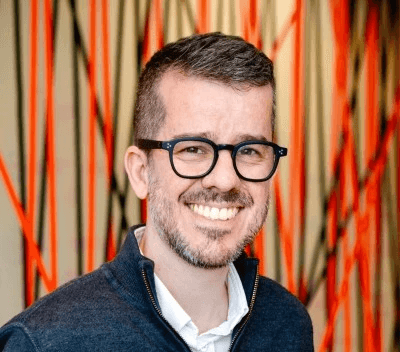 Estevão Paiva é Gerente de Marketing e Comunicação na Supergasbras
