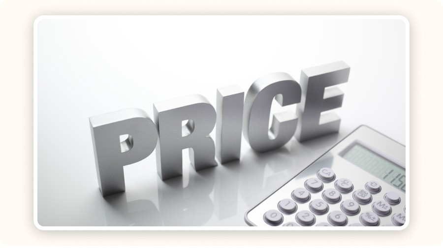 Le mot “Price” argenté