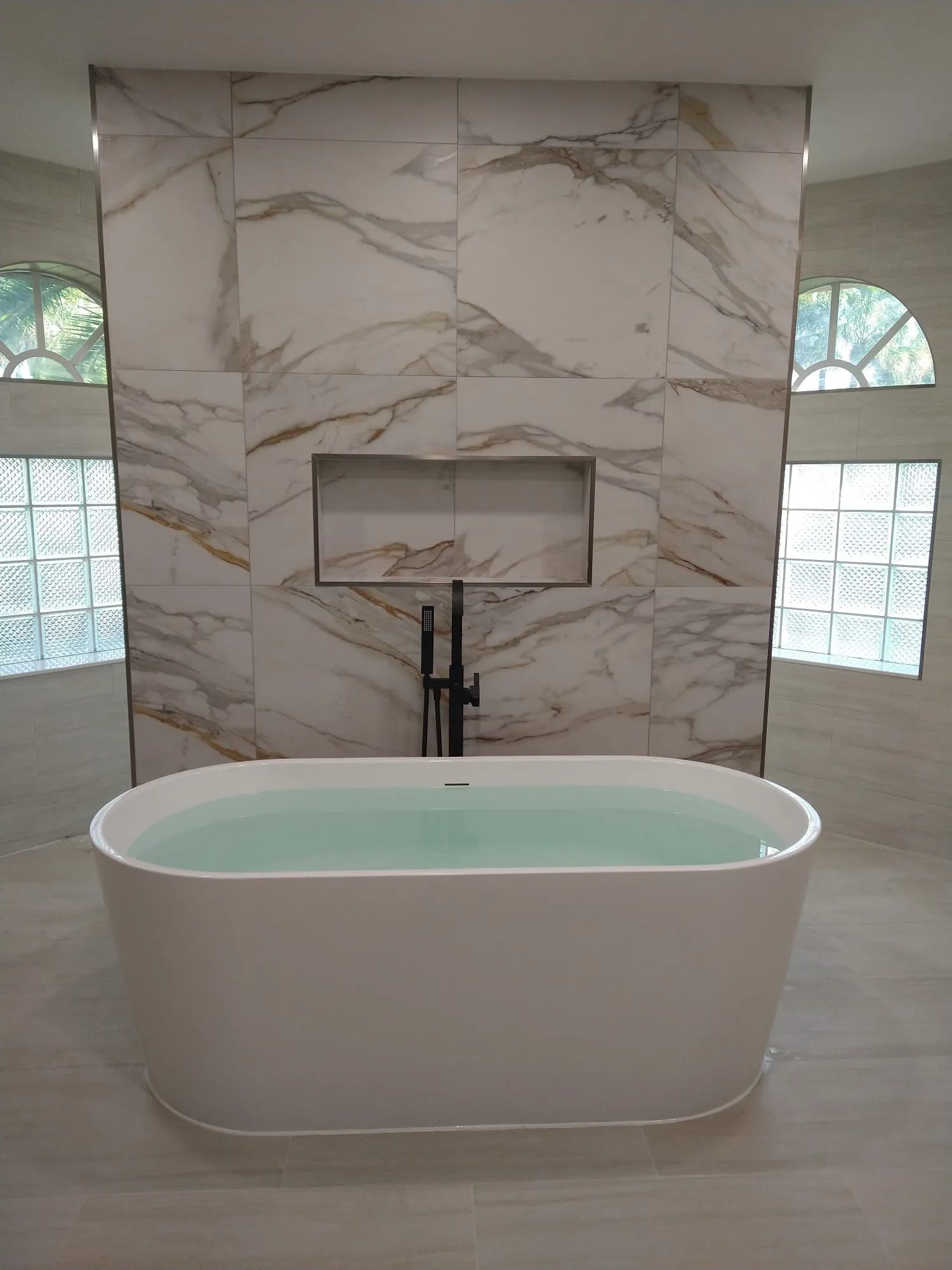 ccmc florida bath tub