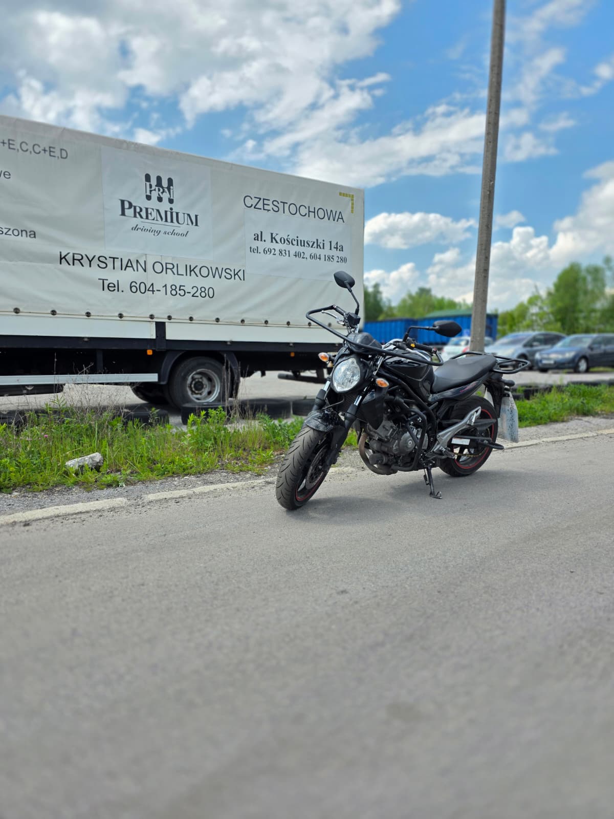 OSK Premium szkoła jazdy Mustang kurs kat B