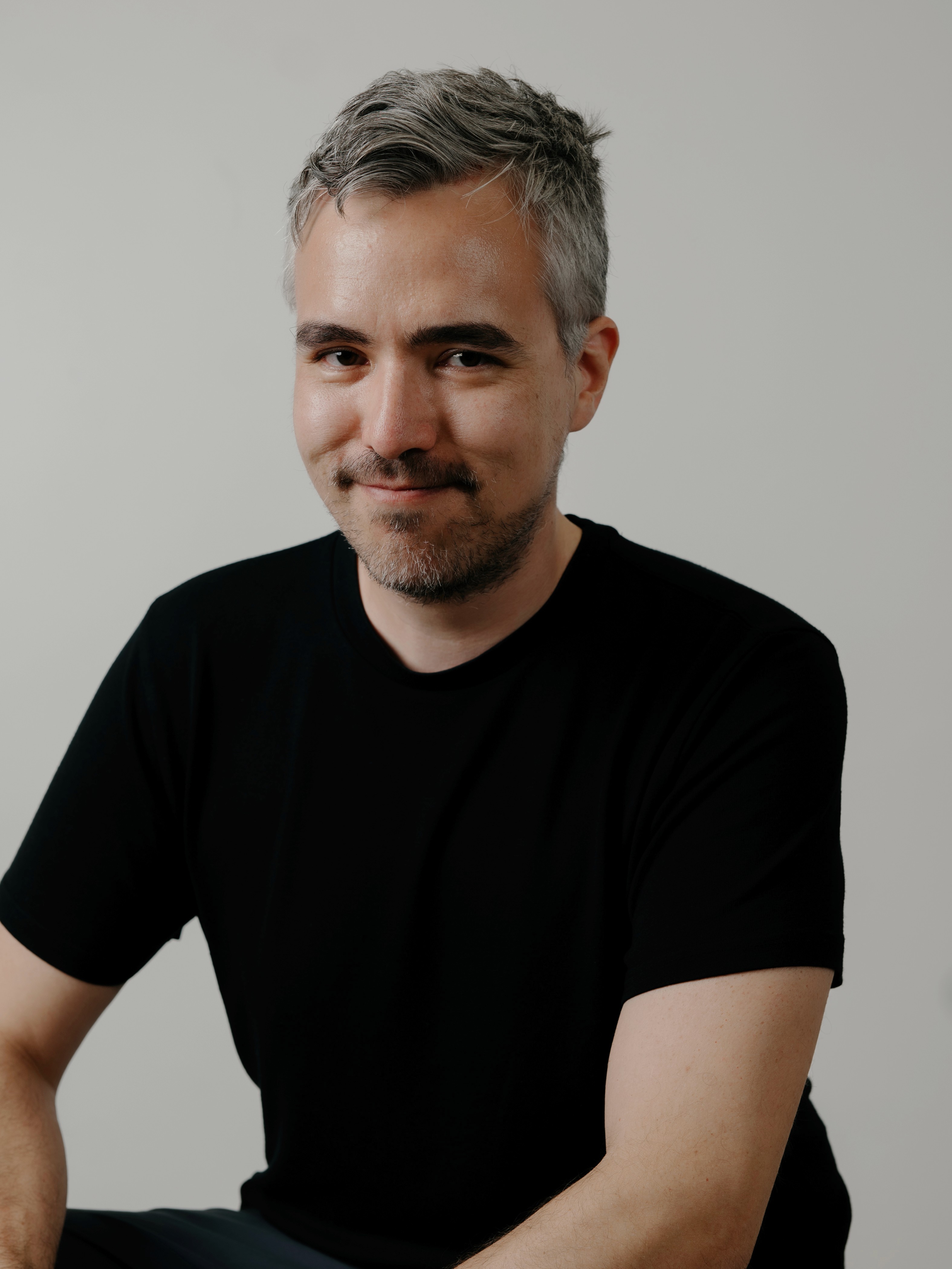 Headshot of Steven Tang