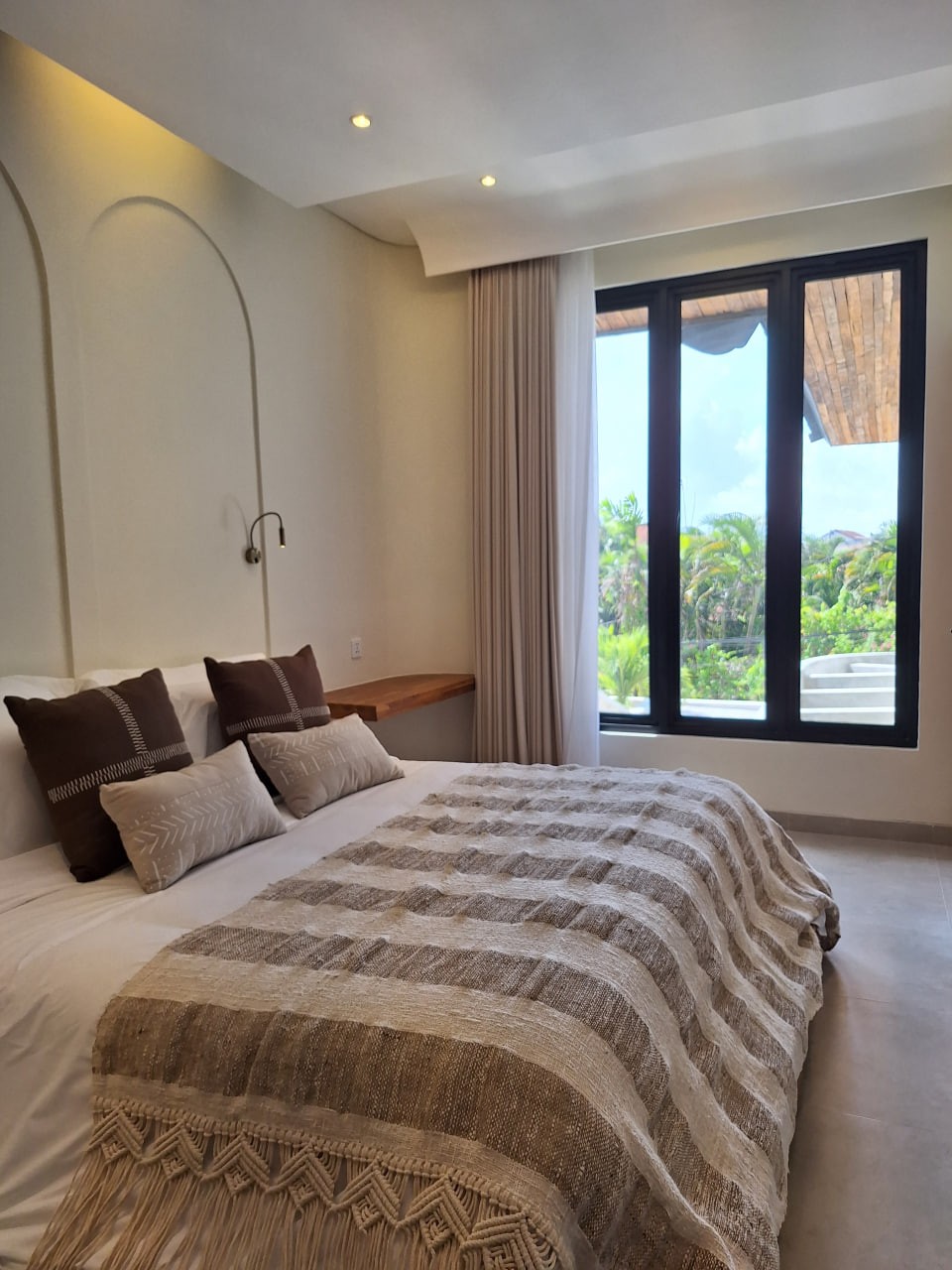 Modern 3-bedroom villa with 4-year installment option in Seminyak