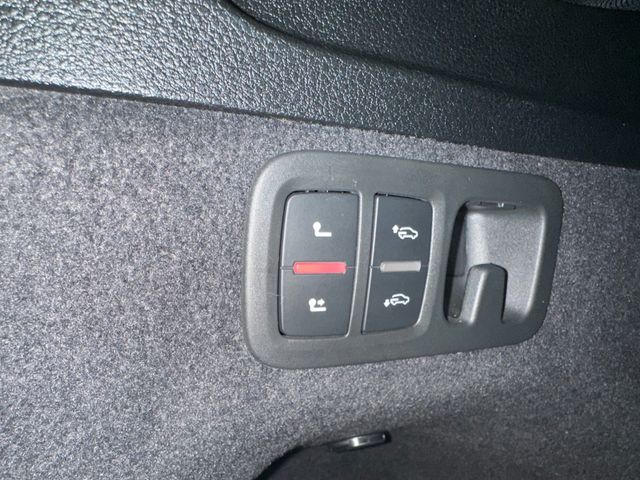 AUDI Q7 2024 BLACK Gebrauchtwagen - Galeriebild 25