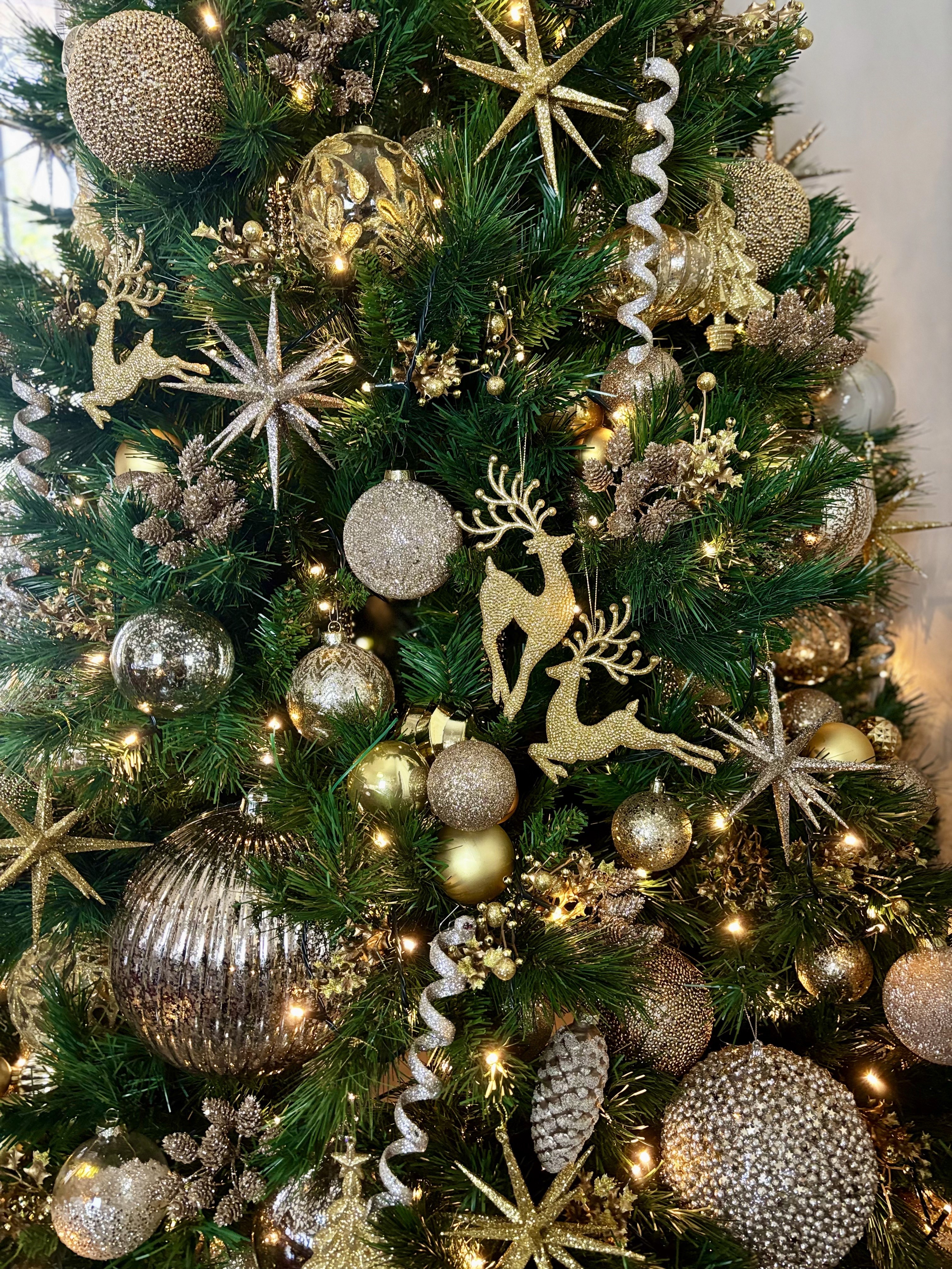 The role of technology in crafting customer experience