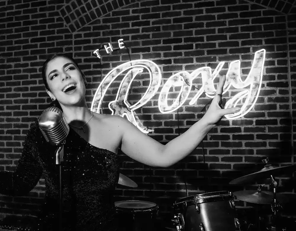 Simona Daniele at Roxy Bar