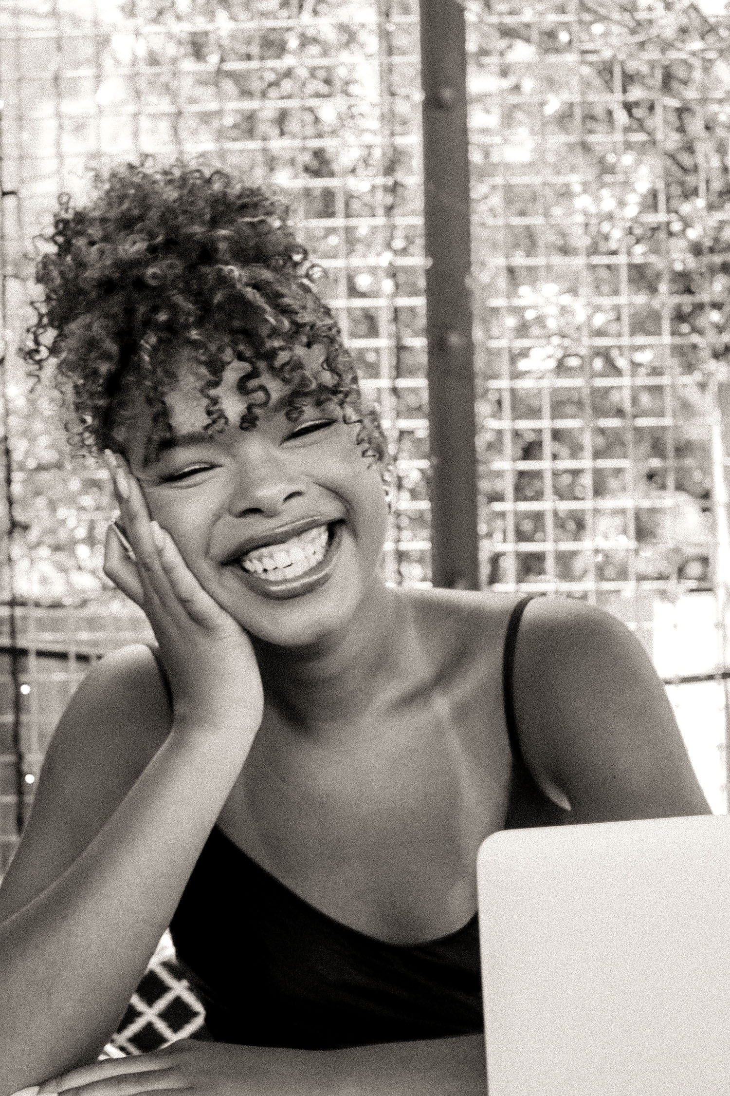 woman in black long sleeve shirt and black pants