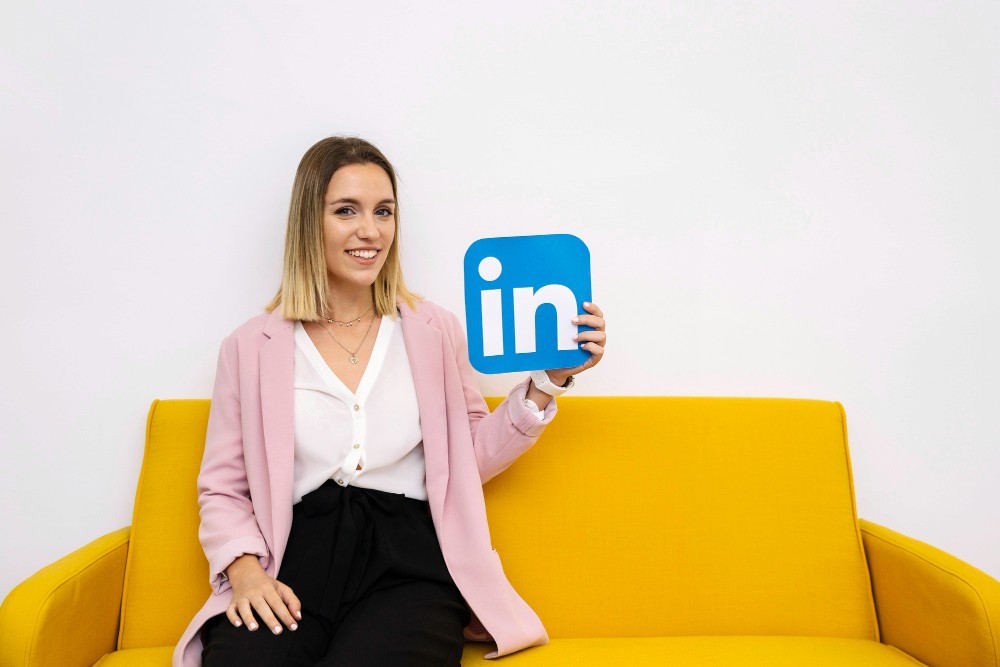 Top benefits of using LinkedIn in 2024 for professionals