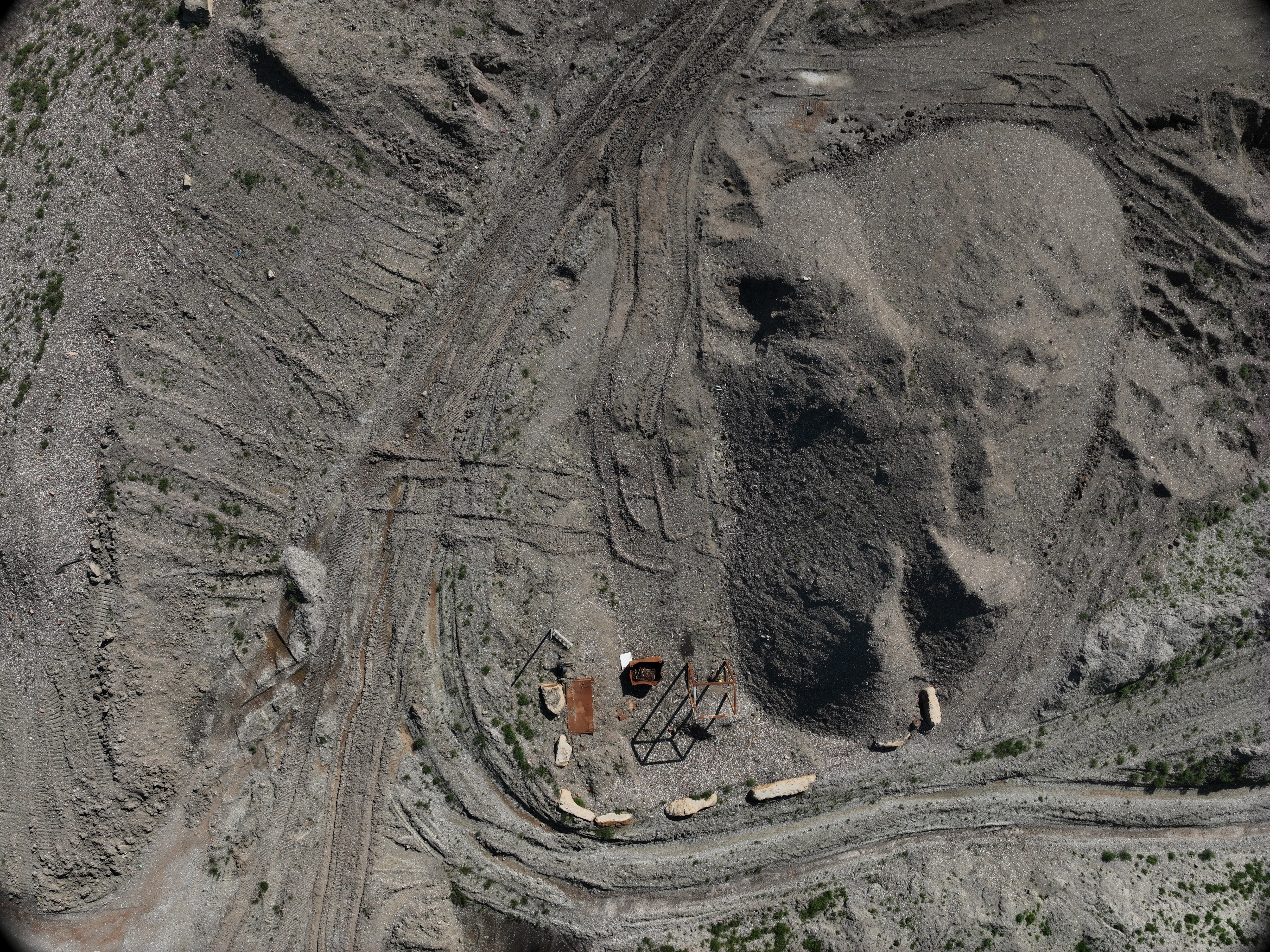 Aerial drone survey of a 3.3-hectare mineral processing facility for stockpile volumetric analysis.