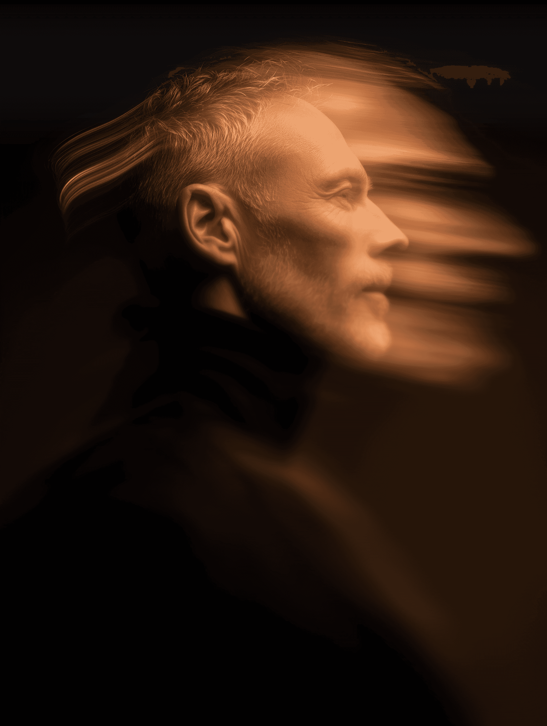 dirigeant commercial qui regarde vers l'avenir