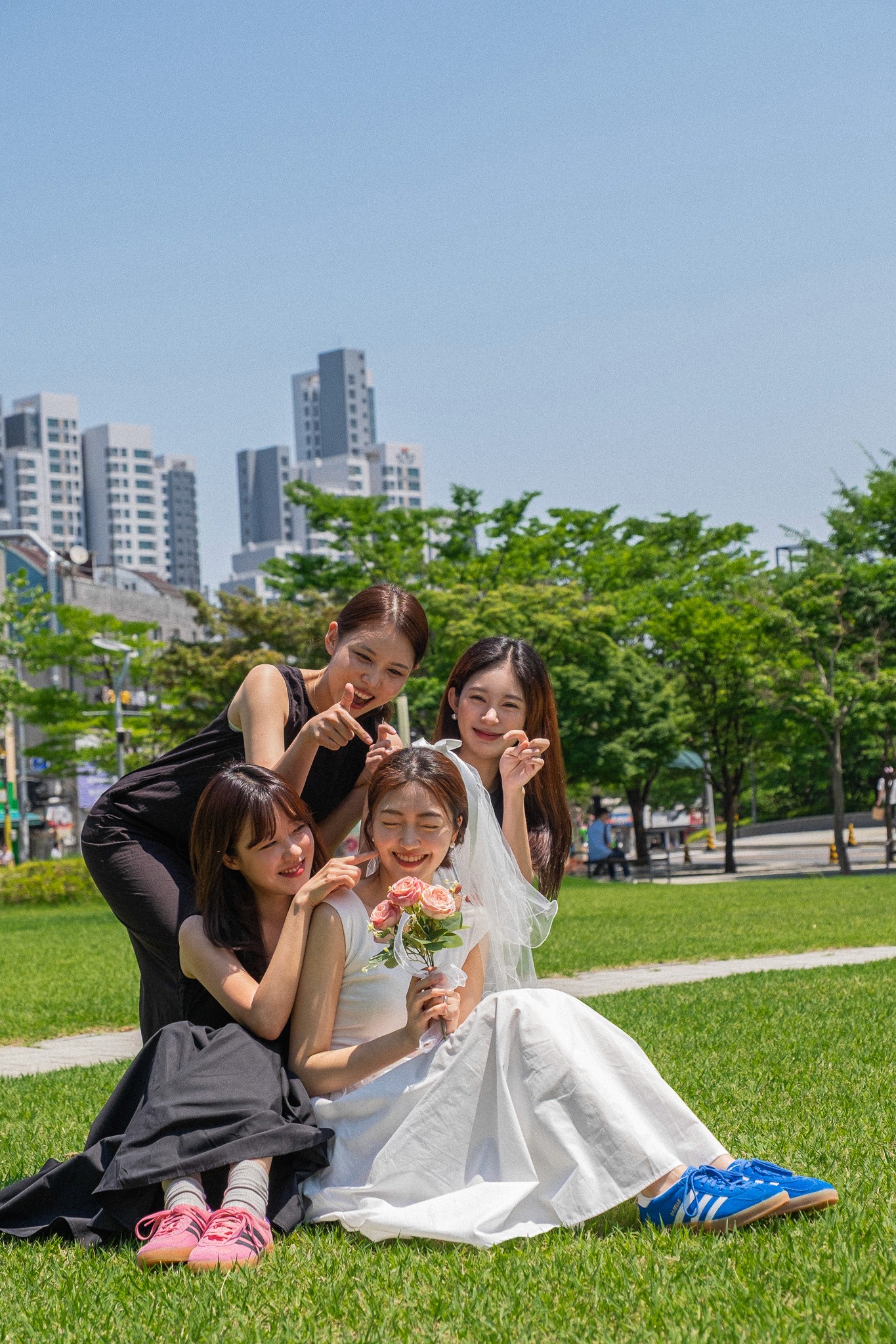 [필름커넥트] 서울 캠퍼스 우정스냅 촬영 후기 | 작가추천 소유필름