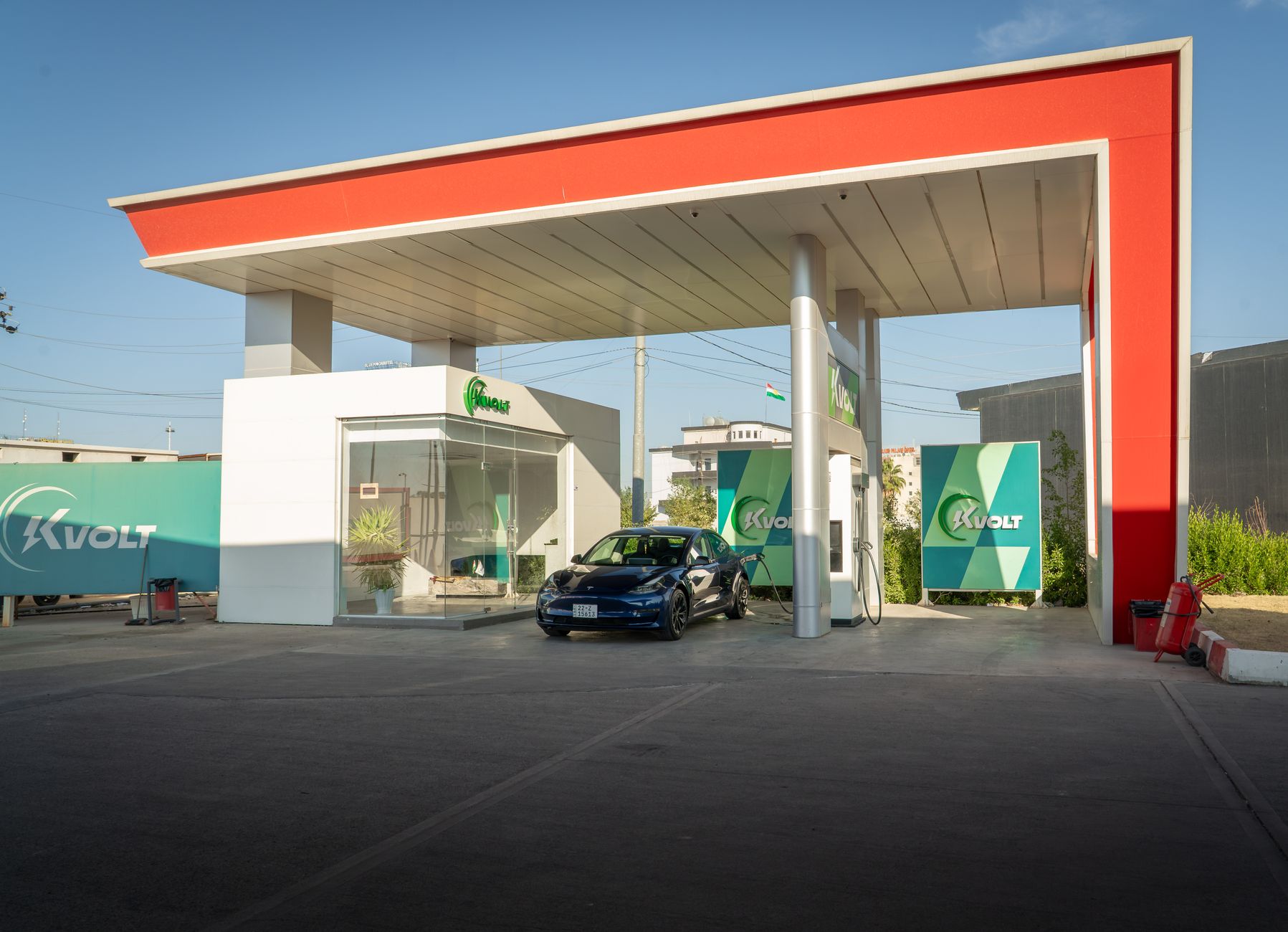 BYD Dolphin Mini promete recarga tao rapida quanto abastecer um carro a combustivel
