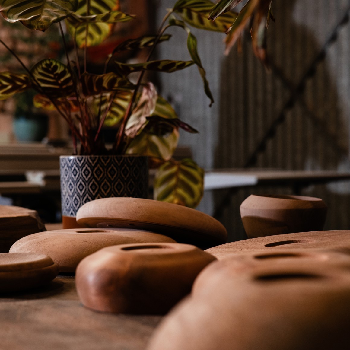 Photo des oeuvres réalisées par Mathis dans son atelier.