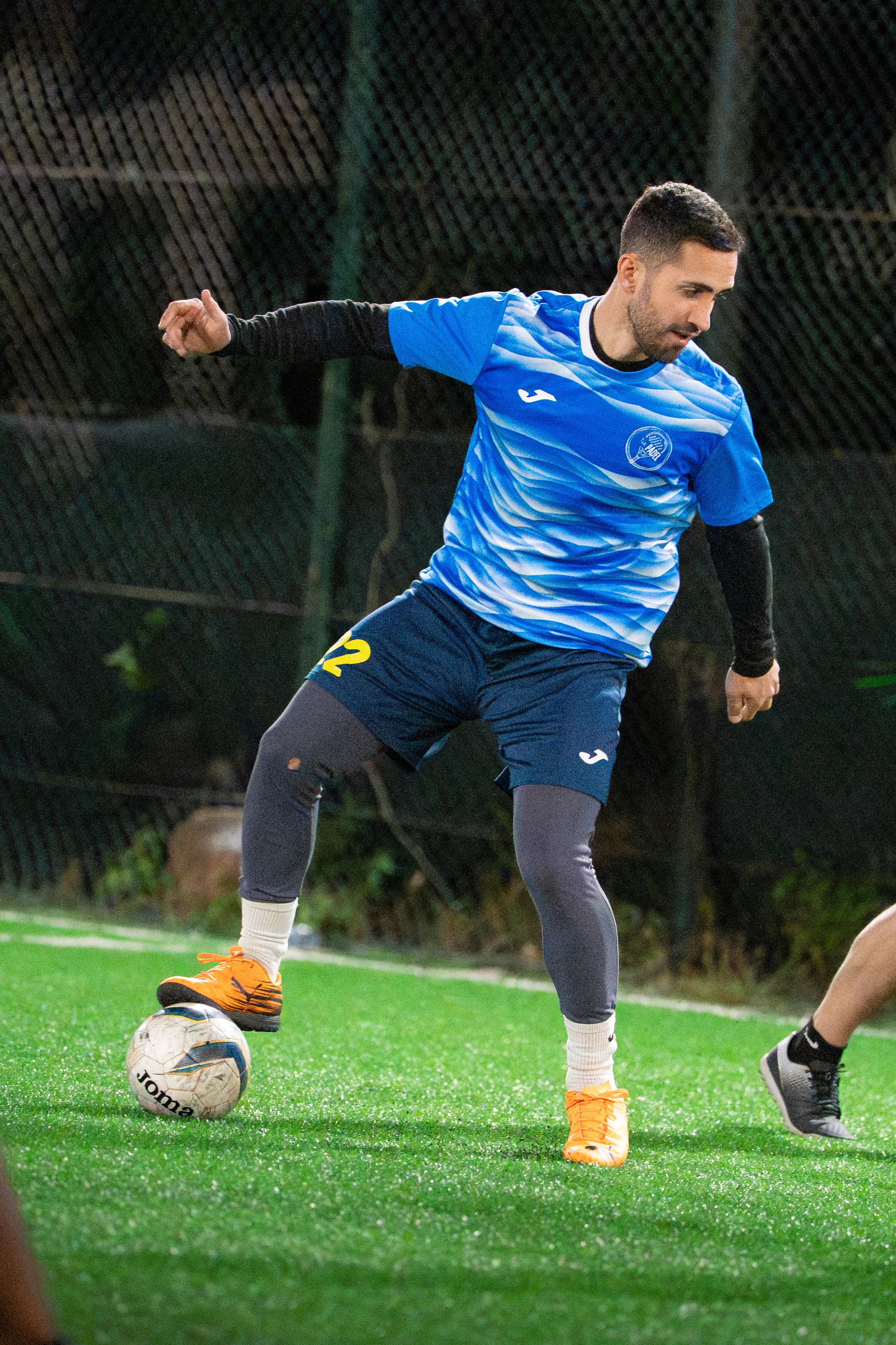 partido fútbol sala amigos Hospitalet, fotografía deportiva sala Barcelona, Nolan Pardo fotógrafo Barcelona 2026, fútbol sala interior Hospitalet