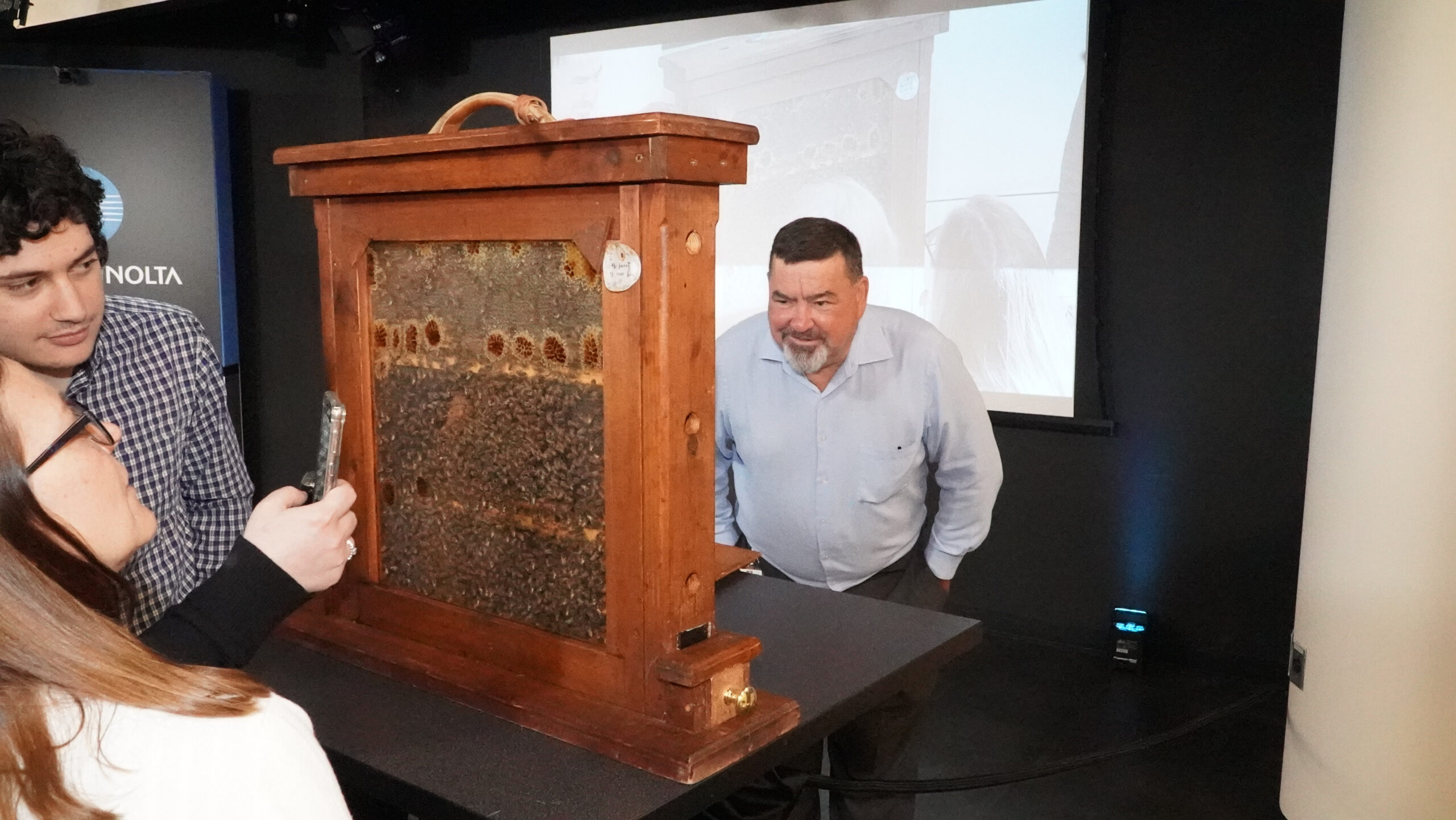 Bee Keeper Seminar