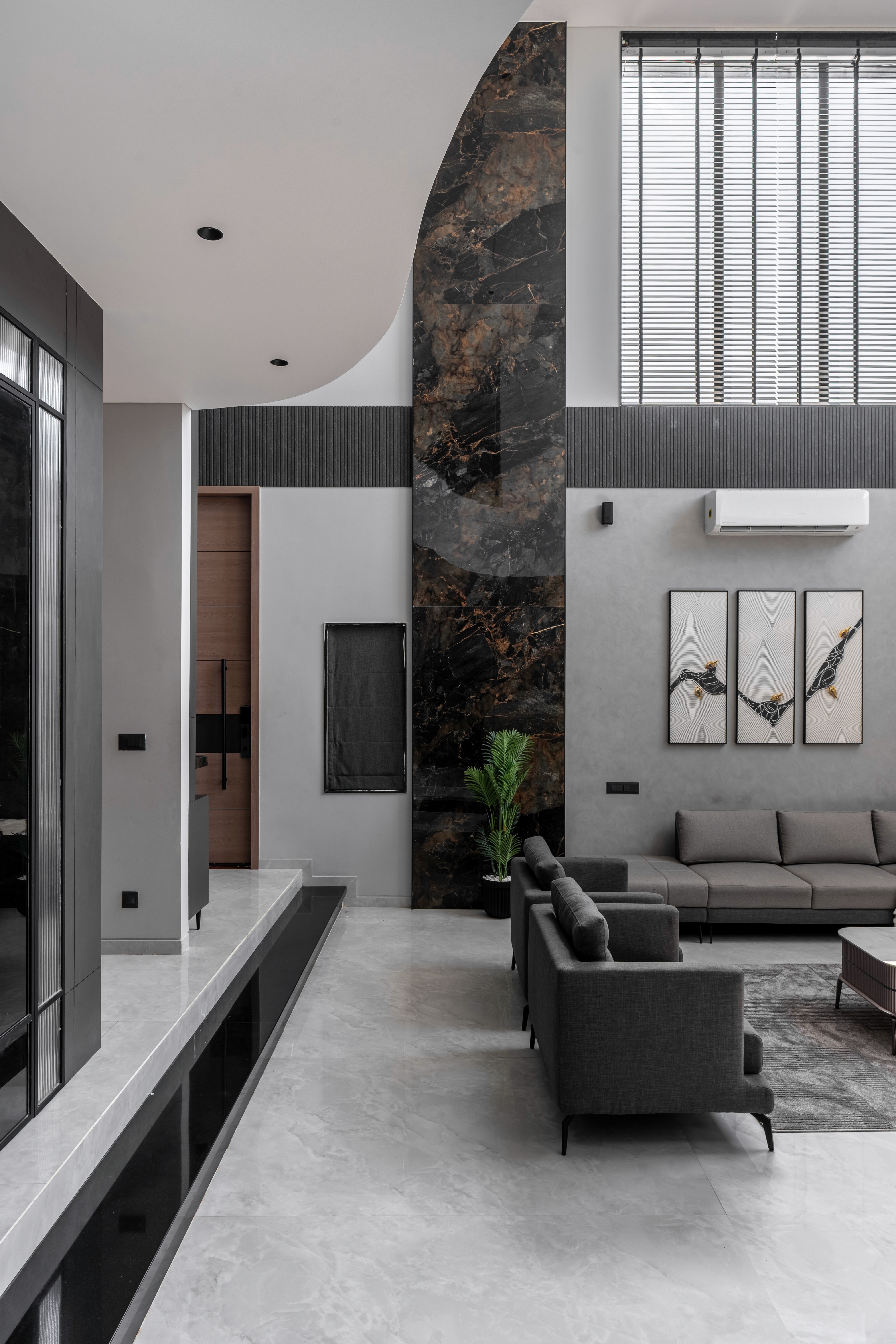 Simone Hutsch Unsplash