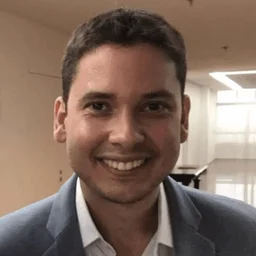Raphael dos Anjos, médico infectologista