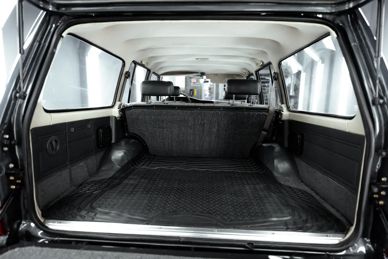1989 Toyota Land Cruiser FJ62 photo 6