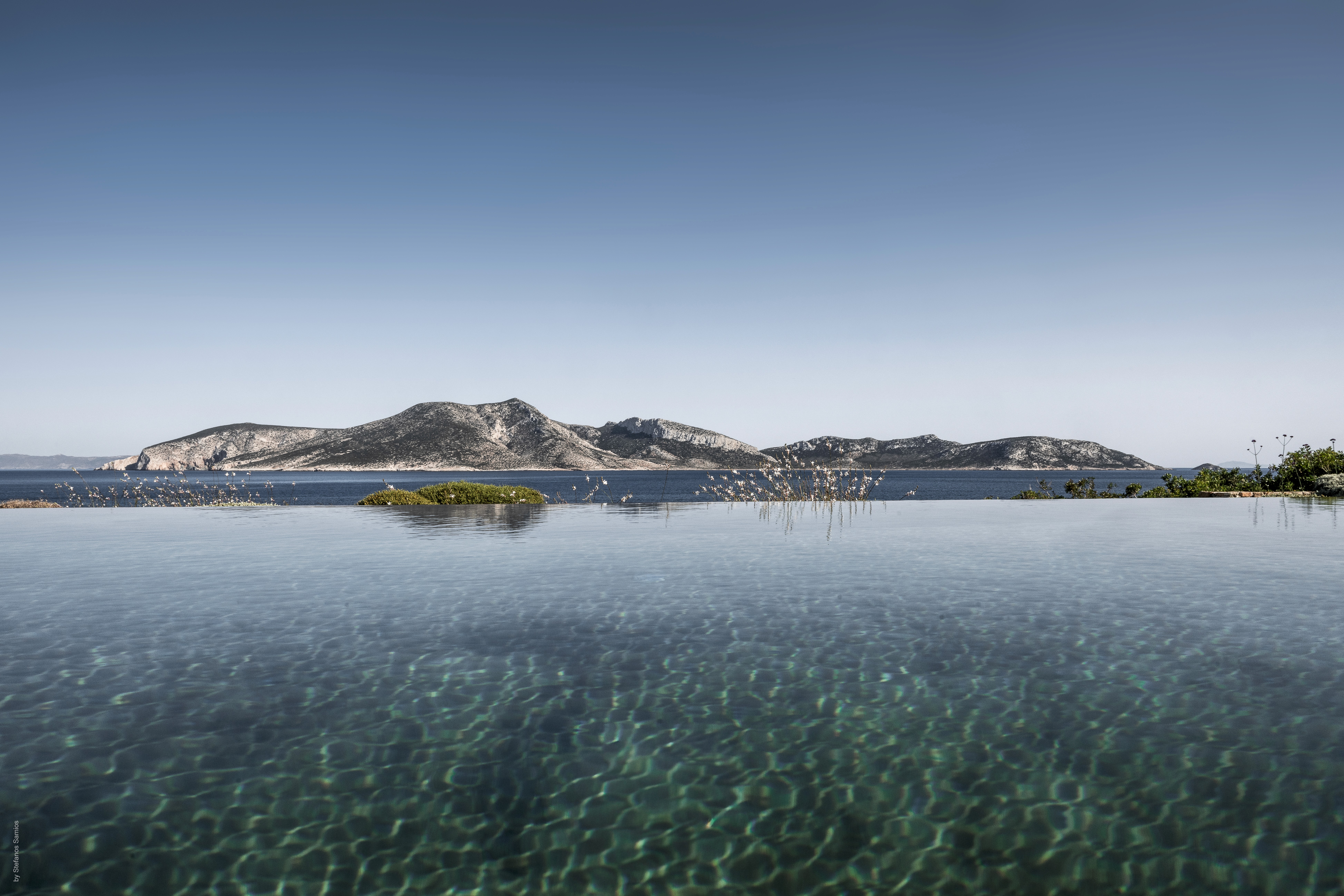 The pool of Éros Kéros.