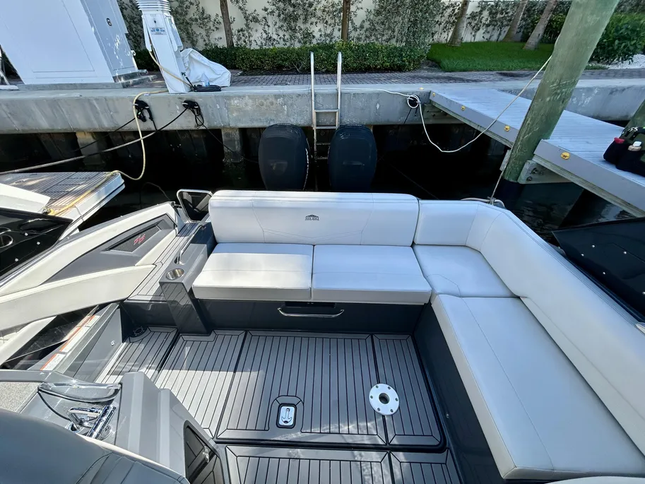 Boat thumbnail 41
