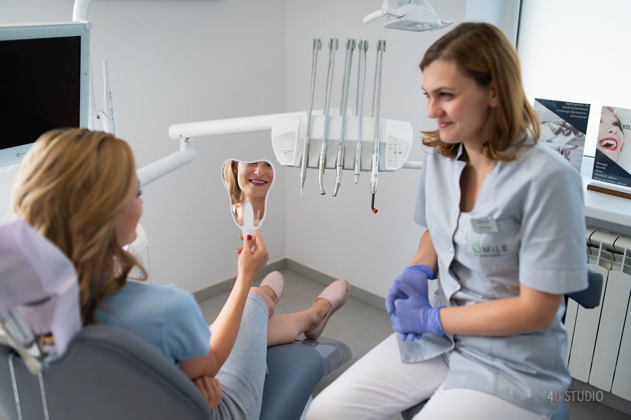 Dental clinic indoor