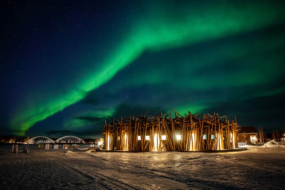Aurora Glamping and Arctic Wellness in Sweden