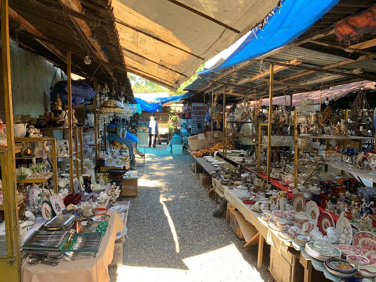 Dry Bridge Flea Market