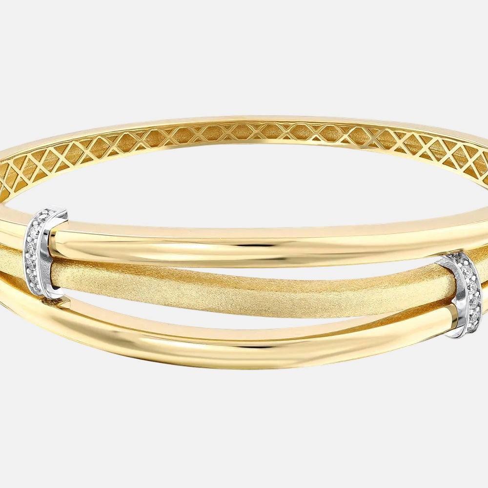 Assos Pırlanta 14 Ayar Altın Özel Tasarım Kelepçe Bilezik Modeli