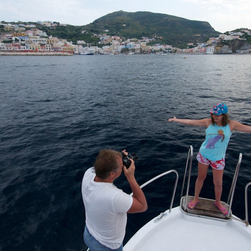 Ponza-saari: 5 tunnin veneajelu -liput